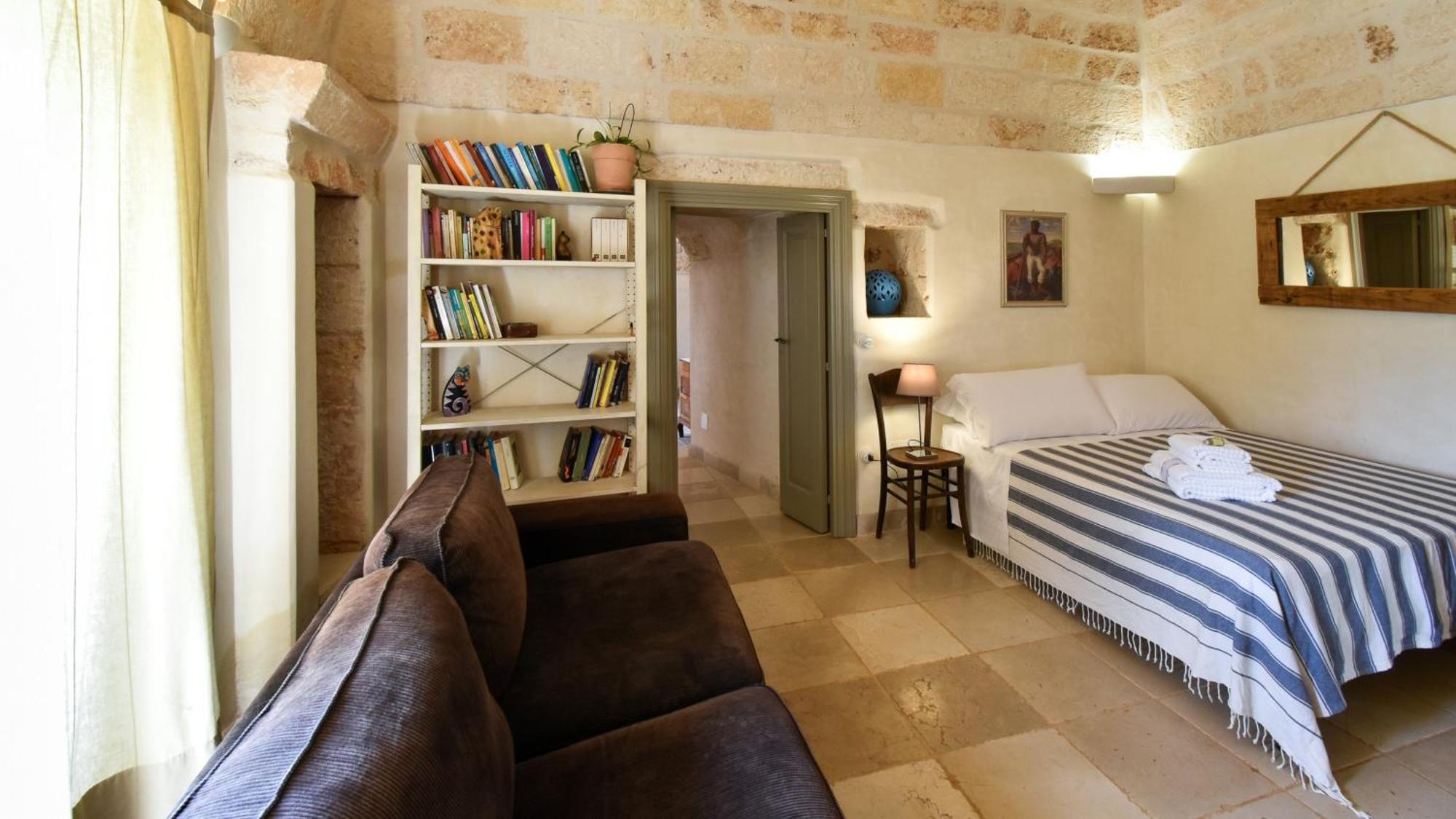 Апартаменти Italianway - Trullo Casa Tara Остуні Екстер'єр фото